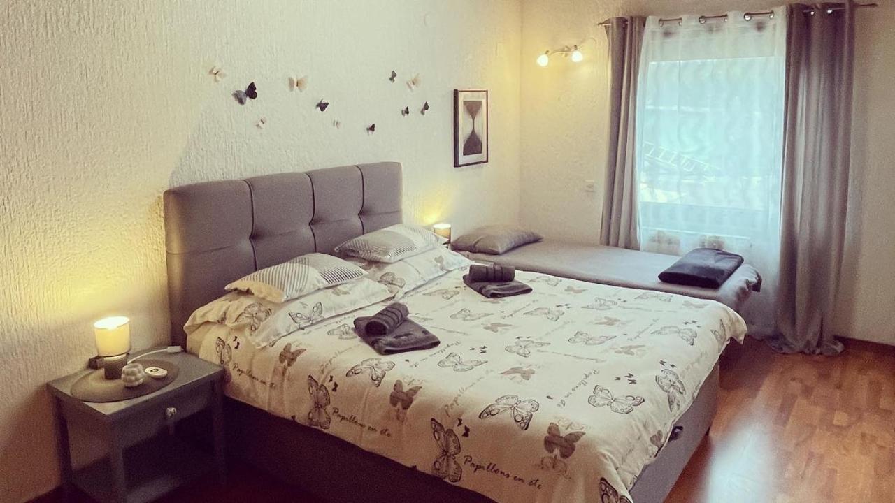 Lux Apartment Barbara Πόρετς Εξωτερικό φωτογραφία