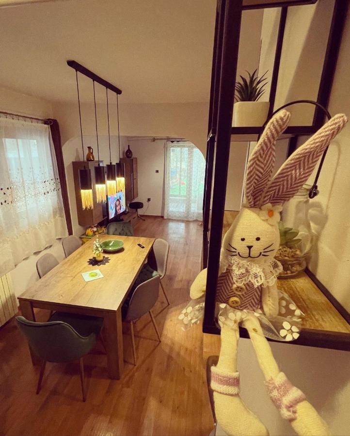 Lux Apartment Barbara Πόρετς Εξωτερικό φωτογραφία