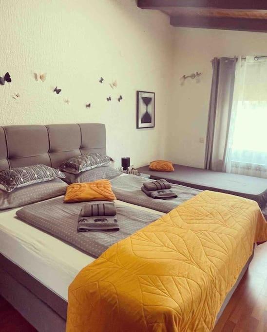 Lux Apartment Barbara Πόρετς Εξωτερικό φωτογραφία